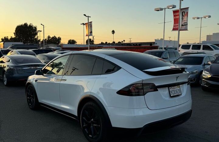 
								2022 Tesla model x Long Range Sport Utility 4D full									