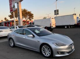 2016 Tesla model s 90D Sedan 4D