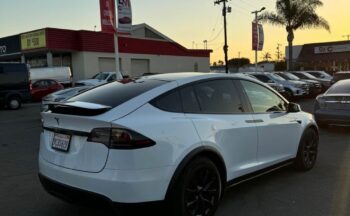 2022 Tesla model x Long Range Sport Utility 4D