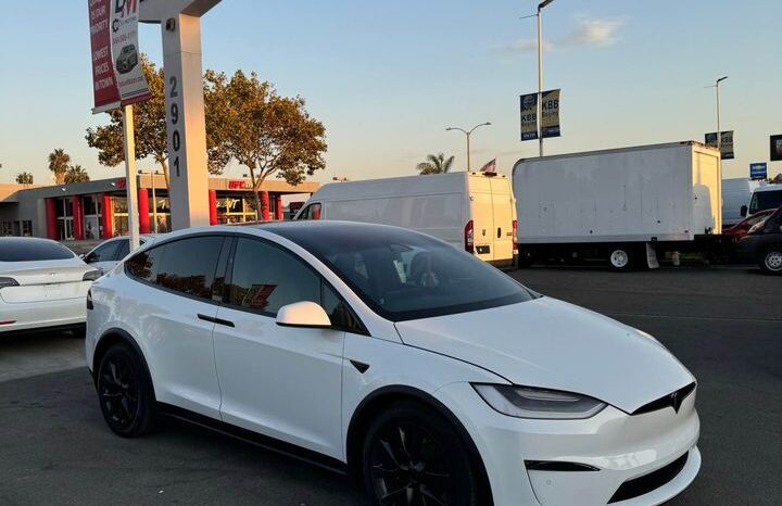 2022 Tesla model x Long Range Sport Utility 4D