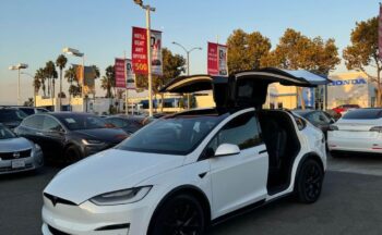 2022 Tesla model x Long Range Sport Utility 4D