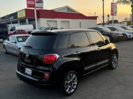 2014 Fiat 500l Lounge Hatchback 4D