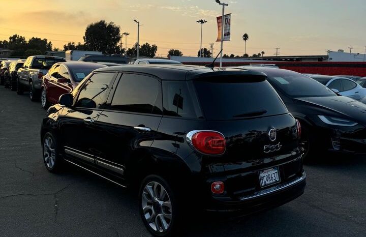 
								2014 Fiat 500l Lounge Hatchback 4D full									