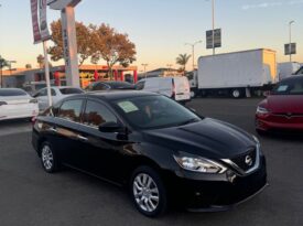 2016 Nissan sentra S Sedan 4D