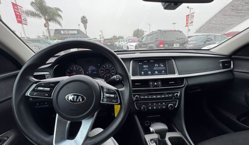 
								2020 Kia optima full									