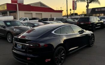 2014 Tesla model s P85D Sedan 4D