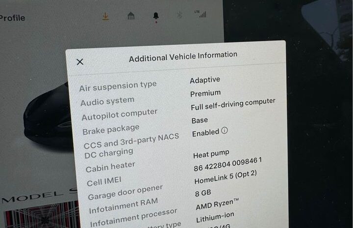 
								2021 Tesla model s Plaid Sedan 4D full									