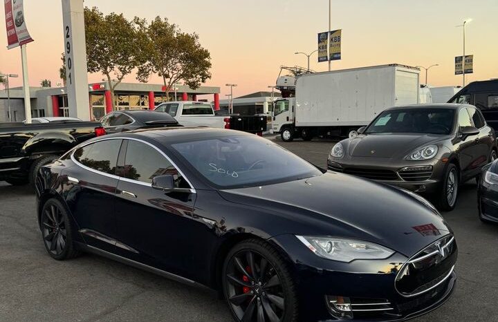 2014 Tesla model s P85D Sedan 4D