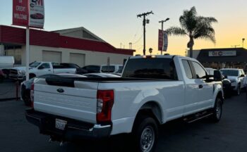 2021 Ford f350 super duty crew cab XLT Pickup 4D 8 ft