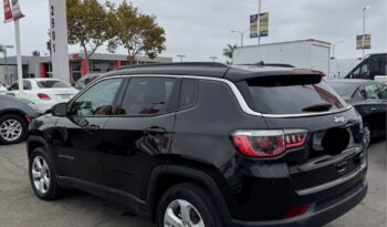 
									2018 Jeep compass Latitude Sport Utility 4D full								