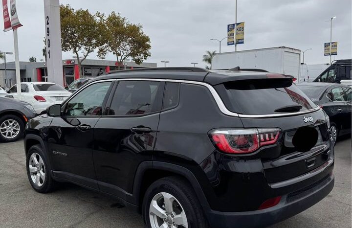 2018 Jeep compass Latitude Sport Utility 4D