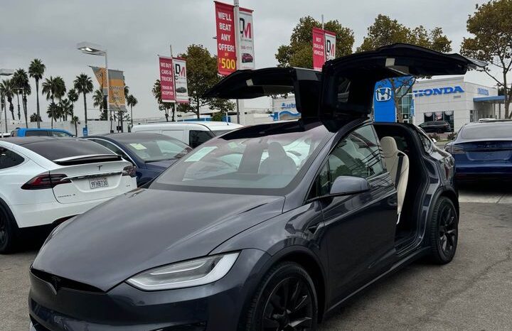 2022 Tesla model x Plaid Sport Utility 4D