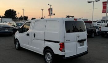 
									2017 Nissan nv200 S Van 4D full								