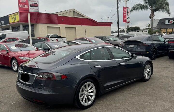 
								2016 Tesla model s 60D Sedan 4D full									