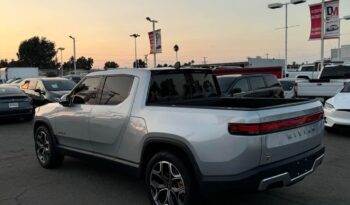 
									2023 Rivian r1t Adventure Pickup 4D 4 1/2 ft full								