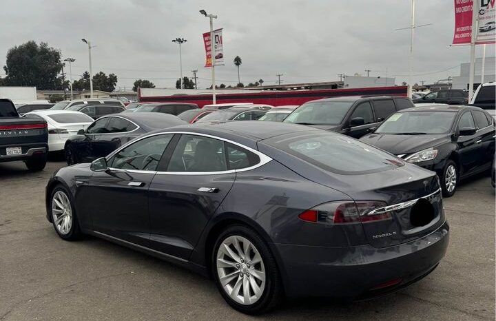 
								2016 Tesla model s 60D Sedan 4D full									