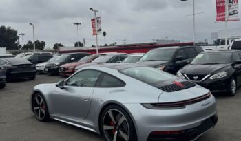 
									2020 Porsche 911 Carrera 4S Coupe 2D full								