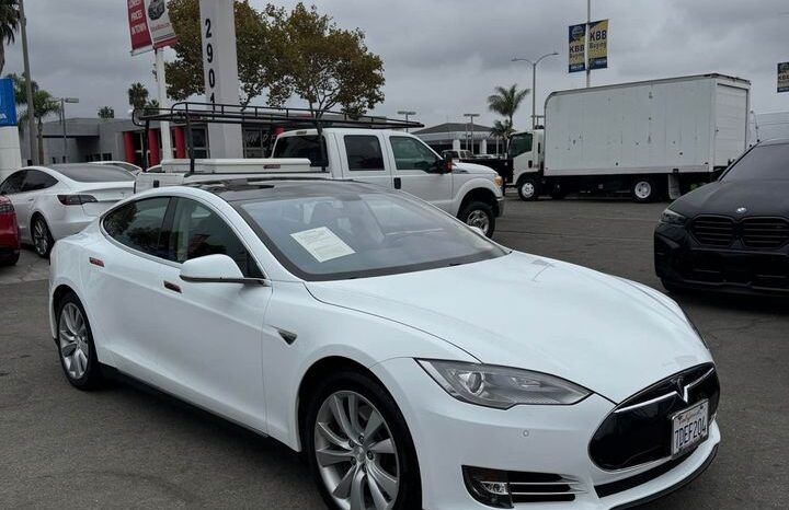 
								2013 Tesla model s Sedan 4D full									