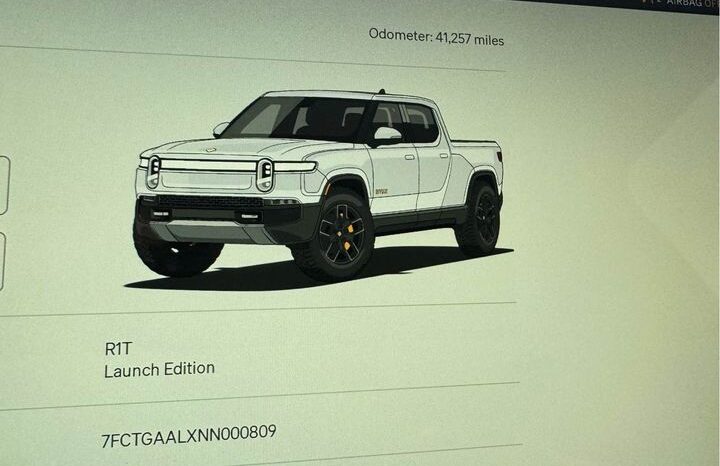 
								2022 Rivian r1t Launch Edition Pickup 4D 4 1/2 ft full									