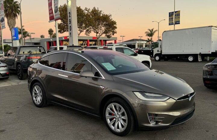 
								2016 Tesla model x P90D Sport Utility 4D full									