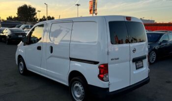 
									2020 Nissan nv200 S Van 4D full								