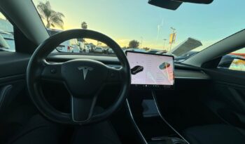 
									2019 Tesla model 3 Standard Range Plus Sedan 4D full								