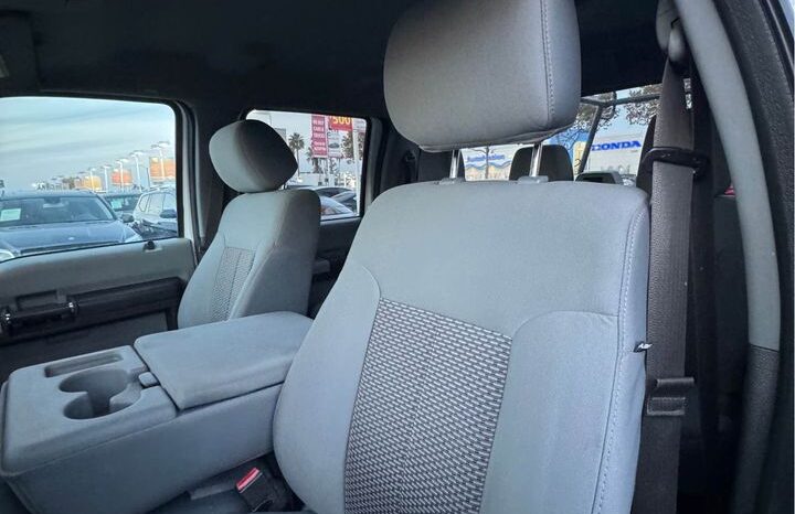 
								2015 Ford f250 super duty crew cab XL Pickup 4D 8 ft full									
