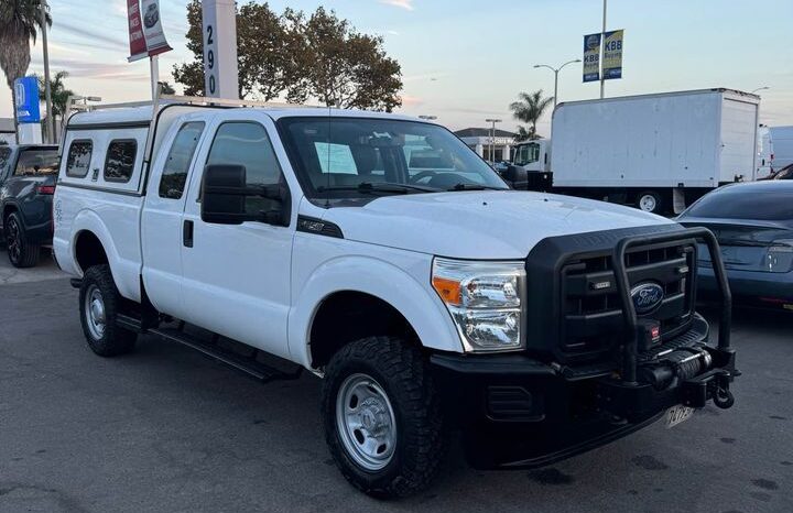 
								2016 Ford f250 super duty crew cab XL Pickup 4D 8 ft full									