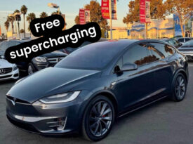 2016 Tesla model x P90D Sport Utility 4D