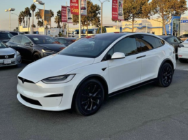 2022 Tesla model x Long Range Sport Utility 4D