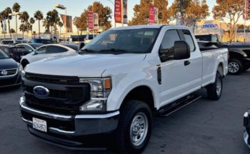 2021 Ford f350 super duty crew cab XLT Pickup 4D 8 ft