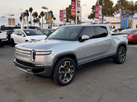 2023 Rivian r1t Adventure Pickup 4D 4 1/2 ft