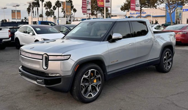 2023 Rivian r1t Adventure Pickup 4D 4 1/2 ft