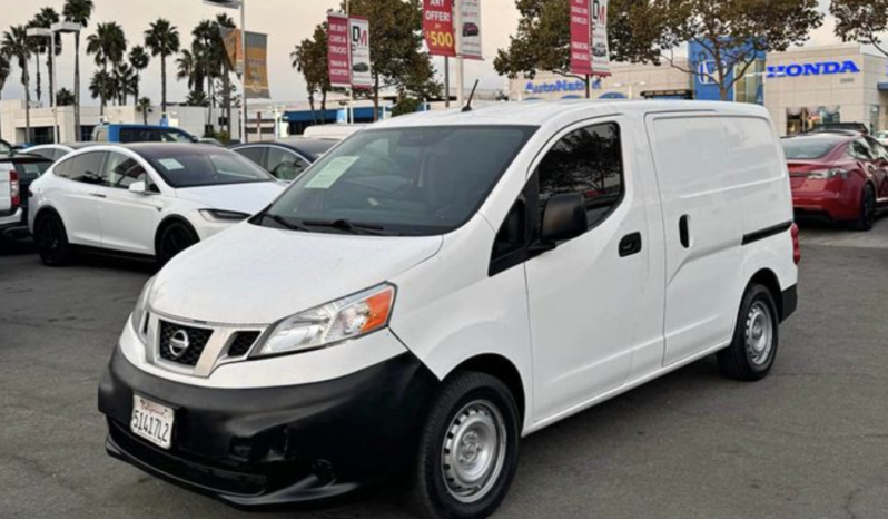 2017 Nissan nv200 S Van 4D