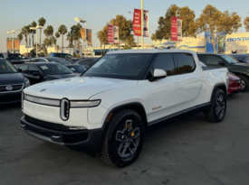 2022 Rivian r1t Launch Edition Pickup 4D 4 1/2 ft