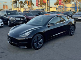 2019 Tesla model 3 Standard Range Plus Sedan 4D