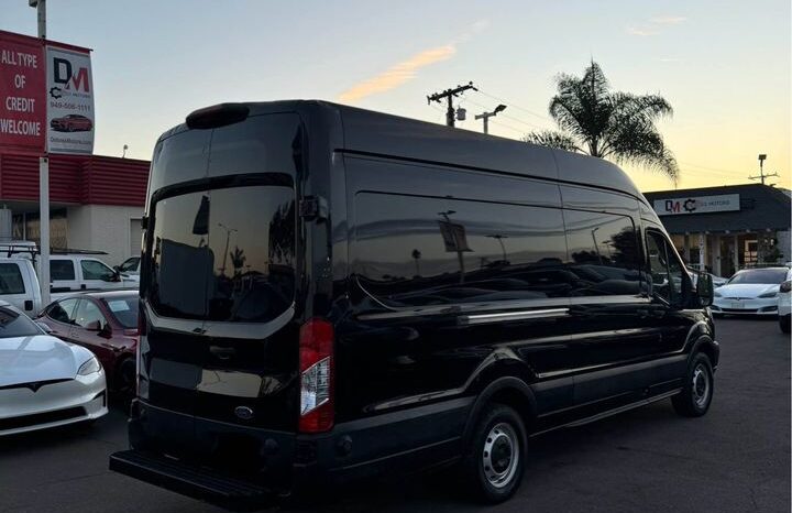 
								2019 Ford transit 250 van full									