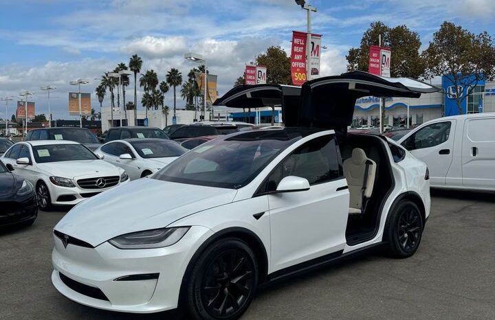 
								2023 Tesla model x Long Range full									