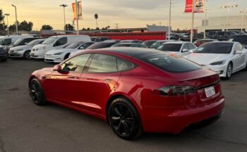 2022 Tesla model s Plaid Sedan 4D