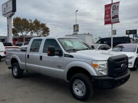 2015 Ford f250 super duty crew cab XL Pickup 4D 6 3/4 ft