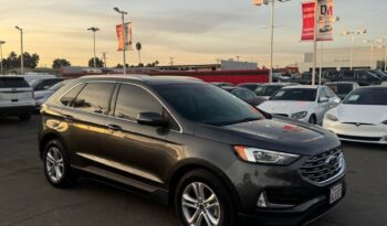 
									2019 Ford edge SEL Sport Utility 4D full								