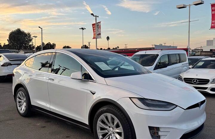 
								2019 Tesla model x Long Range Sport Utility 4D full									