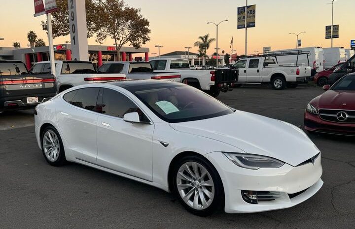 2016 Tesla model s 75D Sedan 4D