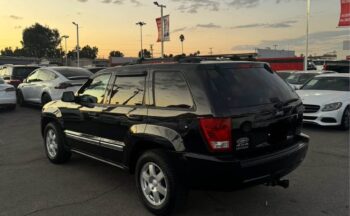 2010 Jeep grand cherokee Laredo Sport Utility 4D