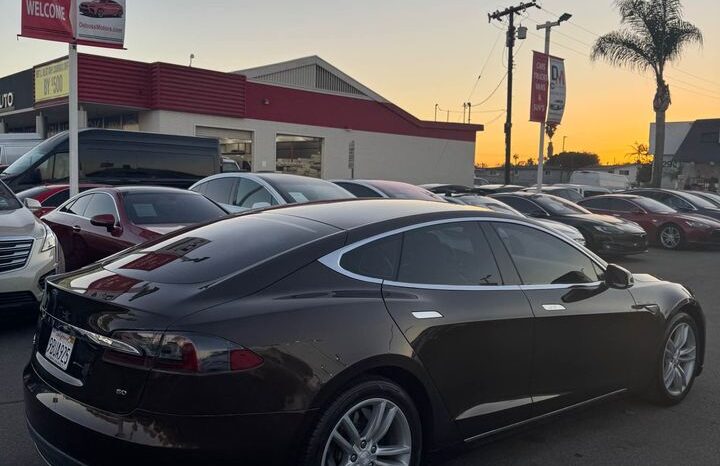 2013 Tesla model s Sedan 4D