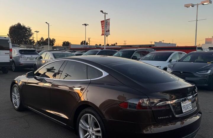 2013 Tesla model s Sedan 4D