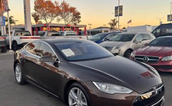 2013 Tesla model s Sedan 4D