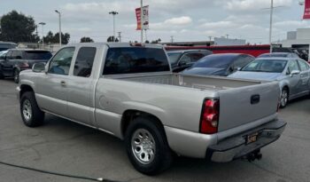 
									2004 Chevrolet silverado 1500 LS full								