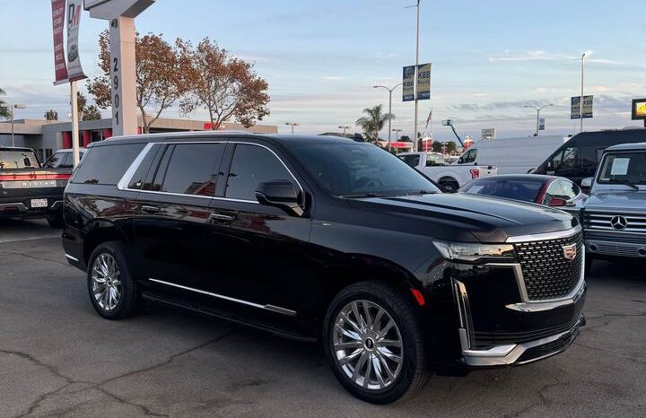 2022 Cadillac escalade esv Premium Luxury Sport Utility 4D