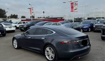 
									2015 Tesla model s 85D Sedan 4D full								